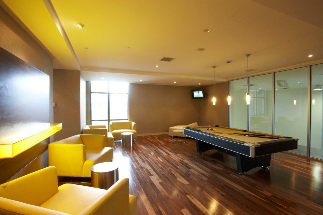 Micasa Suites - Stylish Condo By Cn Tower 多伦多 外观 照片